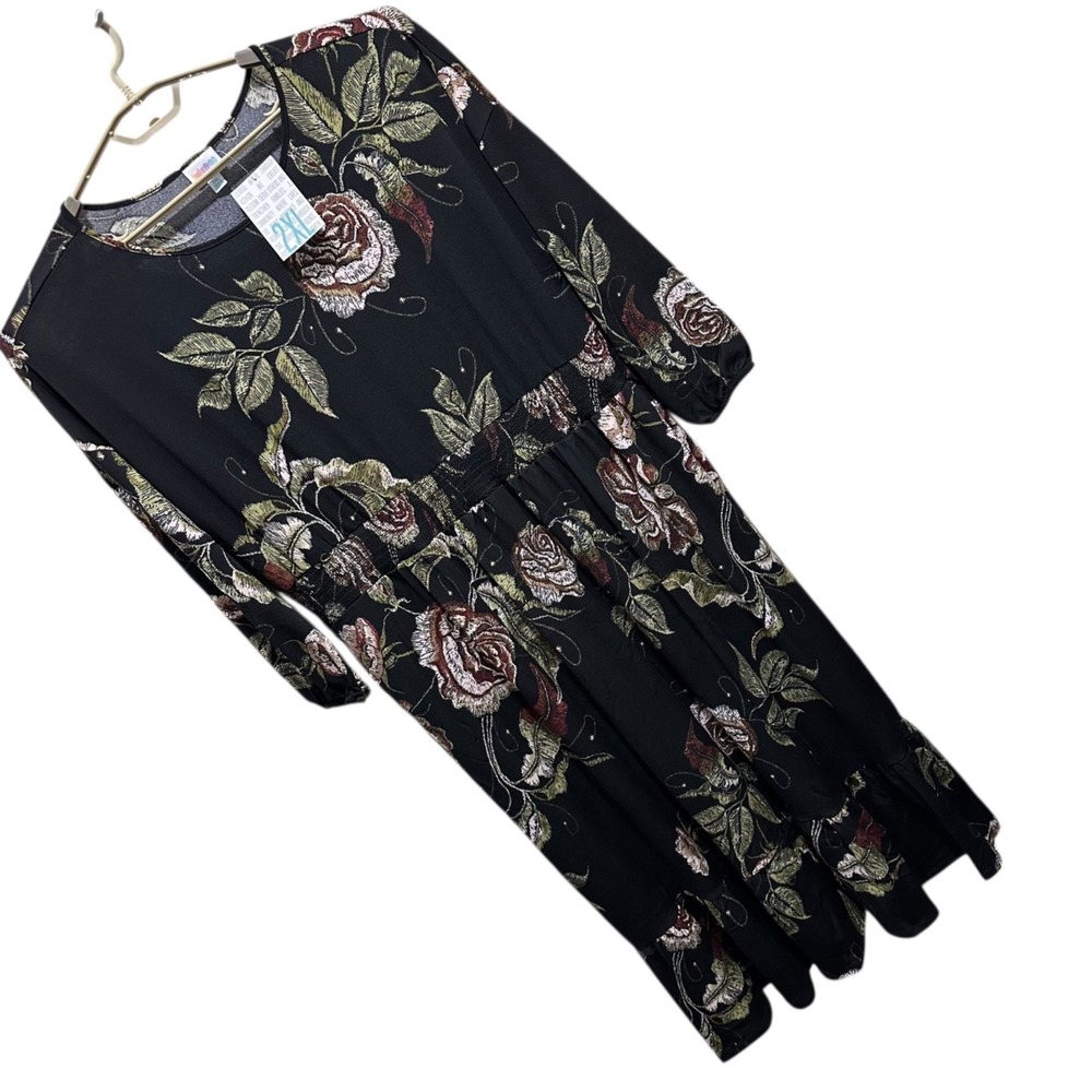 LuLaRoe Evelyn Smocked Waist Maxi Dress 2XL Black Floral Tiered Pockets NWT - Picture 2 of 8